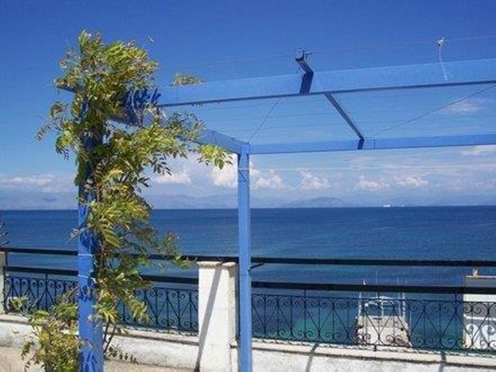 Hotel Eros Benitses (Corfu)