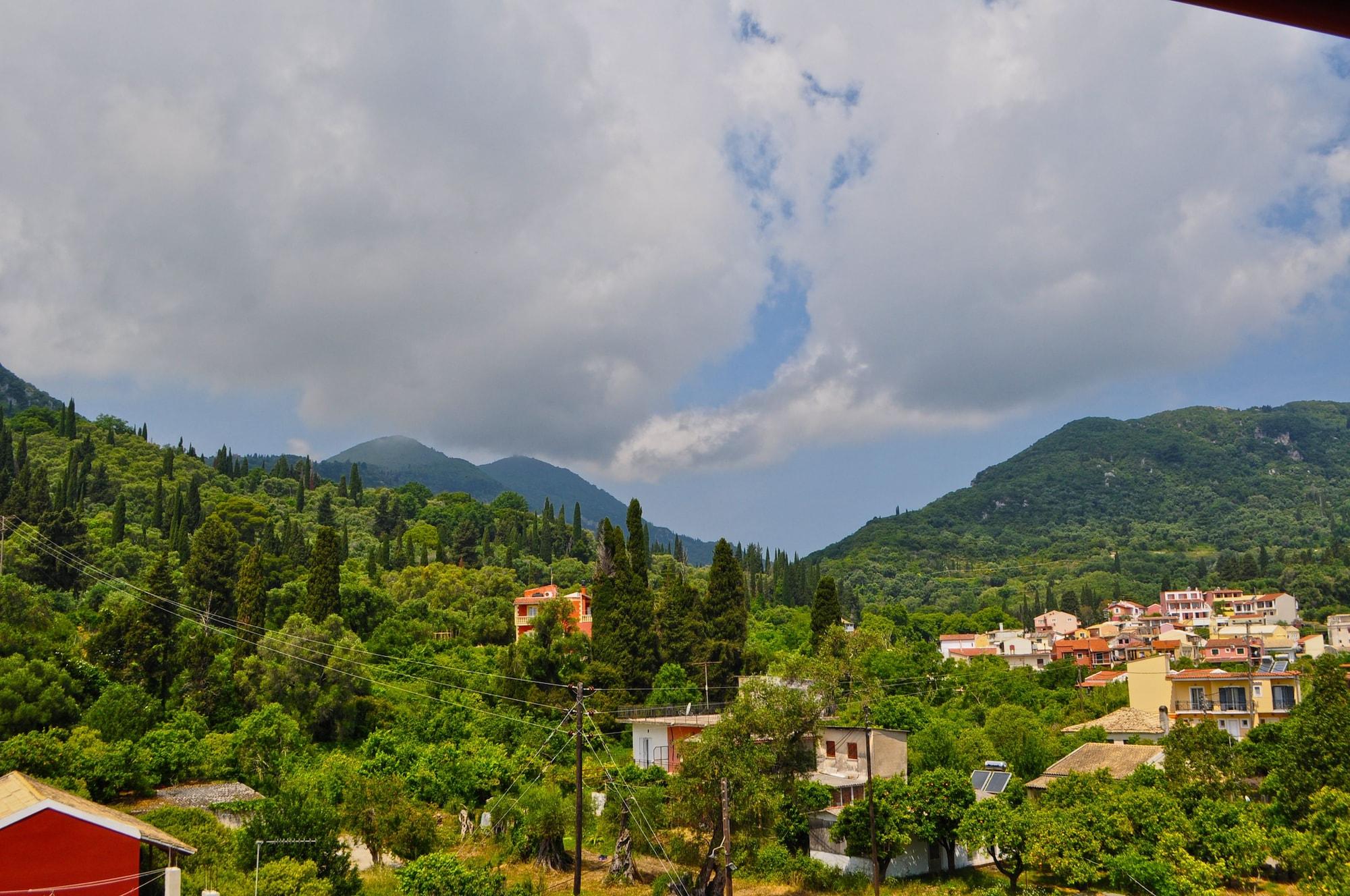 Eros Benitses (Corfu)