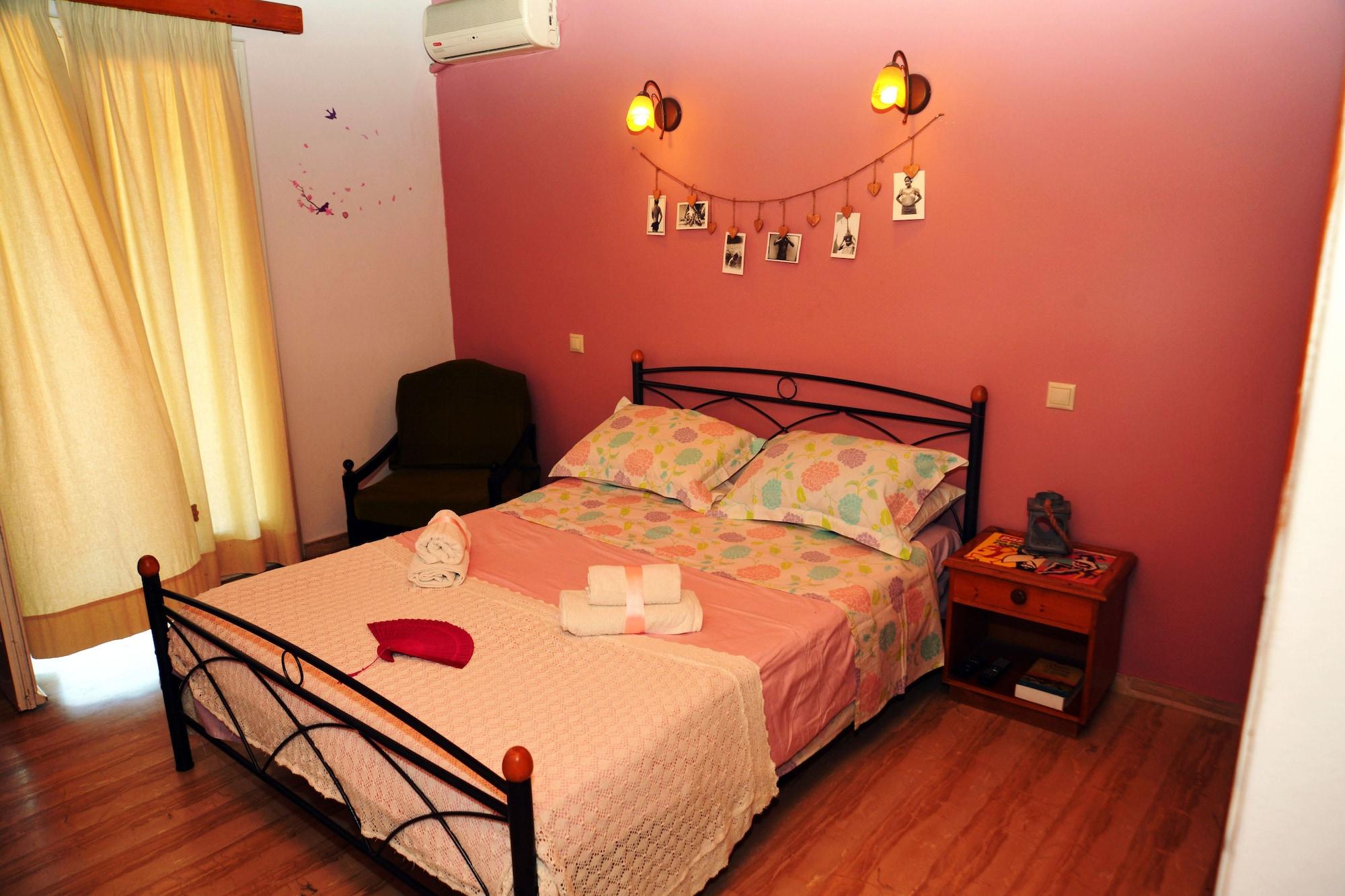 Eros Hotel 2*