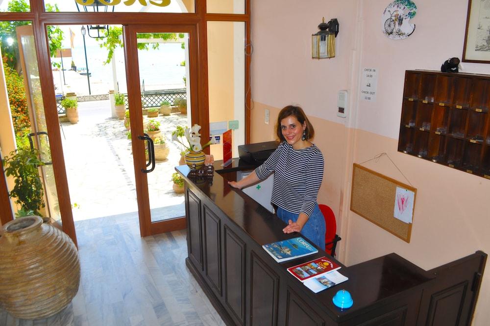 Hotel Eros 2*